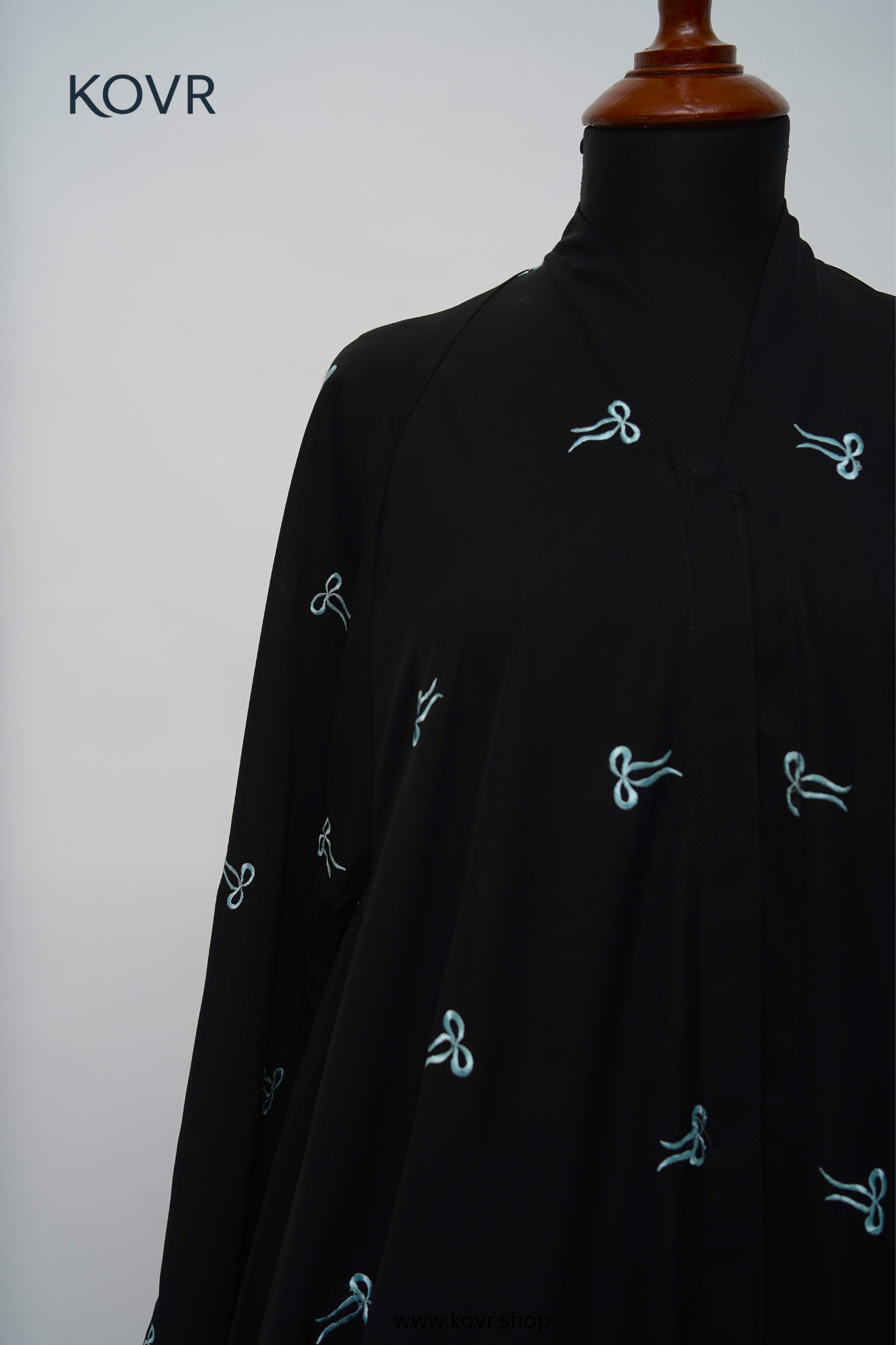 Thread & Shears Abaya