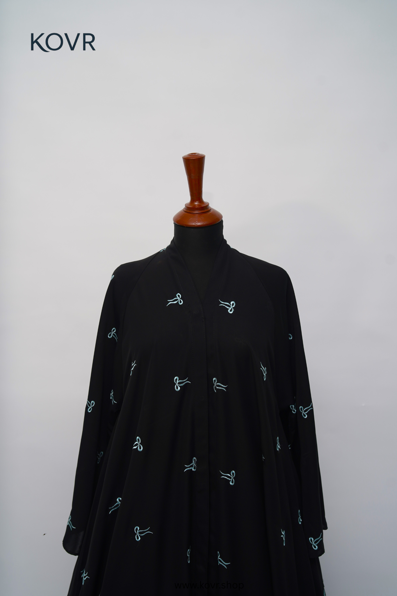 Thread & Shears Abaya