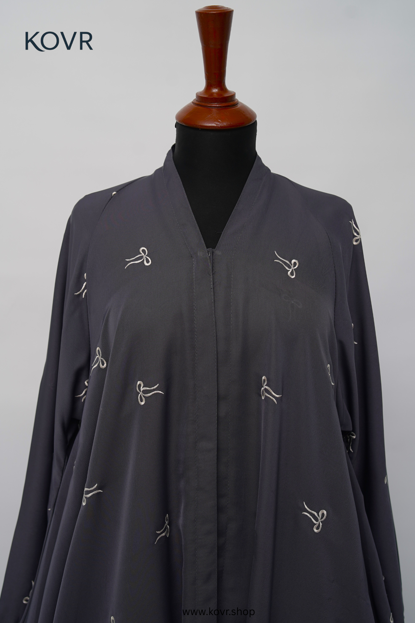 Thread & Shears Abaya