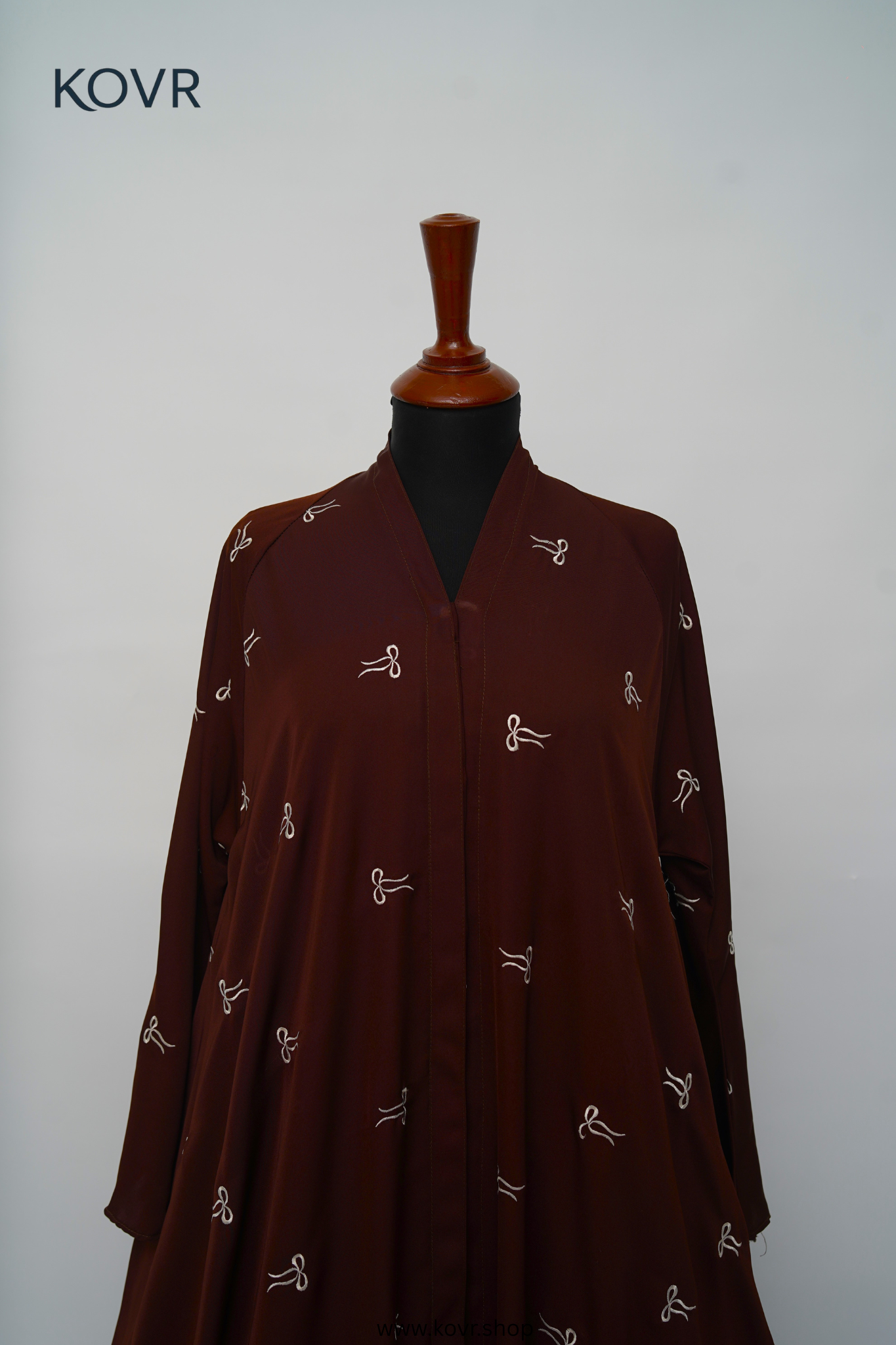 Thread & Shears Abaya