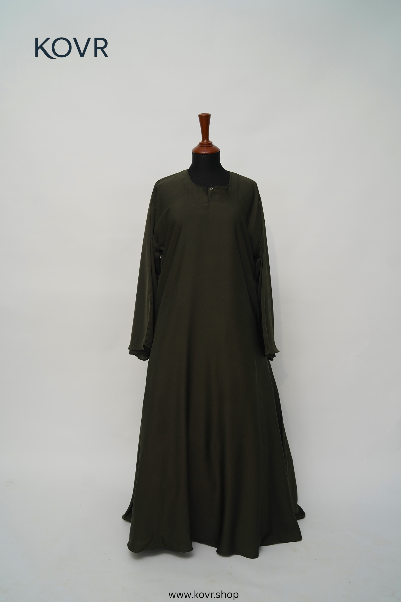 Classic Flowy Abaya