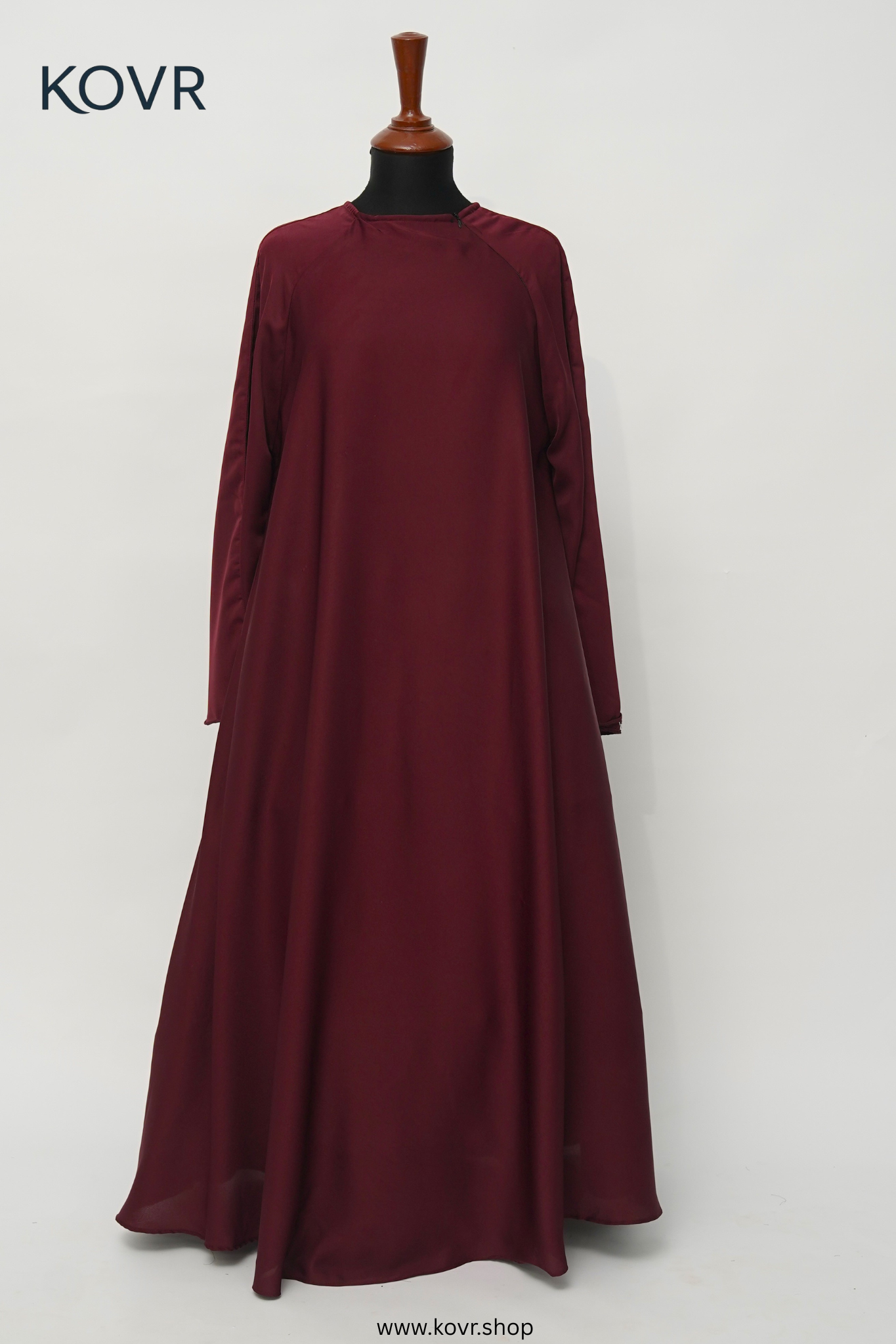 Classic Flowy Abaya