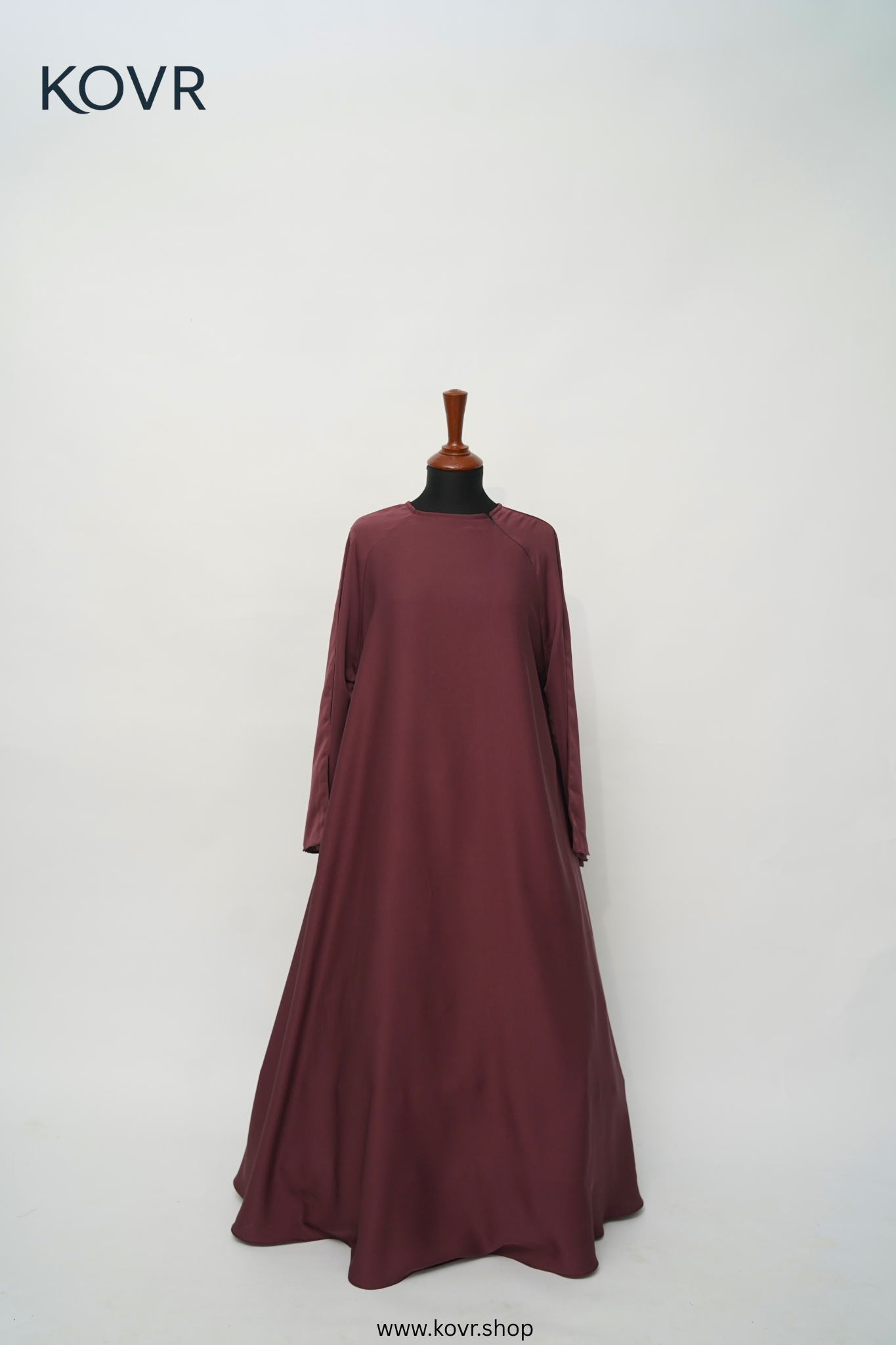 Classic Flowy Abaya