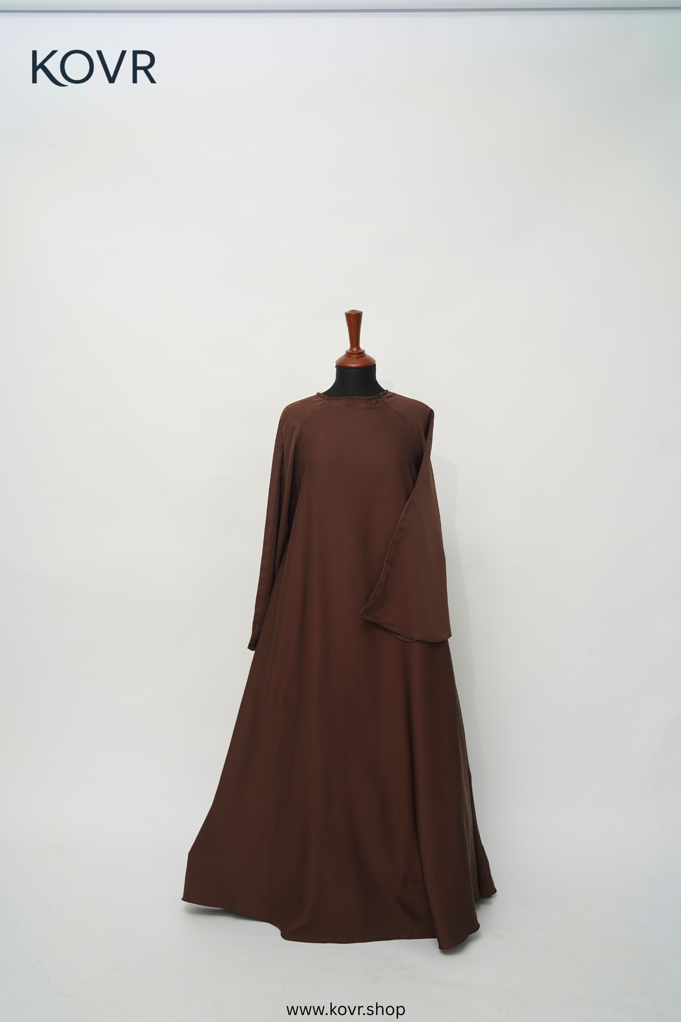 Classic Flowy Abaya